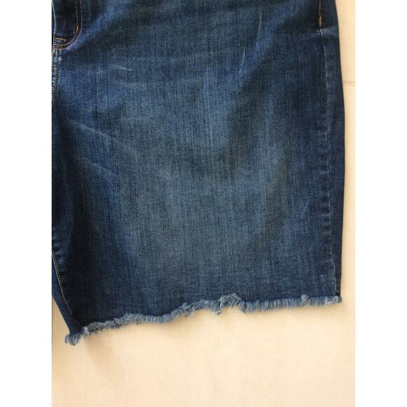 Lane Bryant Cut Off Shorts Mid Rise Boyfriend Bermuda Denim Stretch - Picture 5 of 8